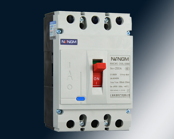 NMCM1系列塑料外殼式斷路器（以下簡稱斷路器），額定絕緣電壓為800V．適用于交流50Hz．額定工作電壓至690V．額定工作電流從10A至1250A的配電網(wǎng)絡(luò)…